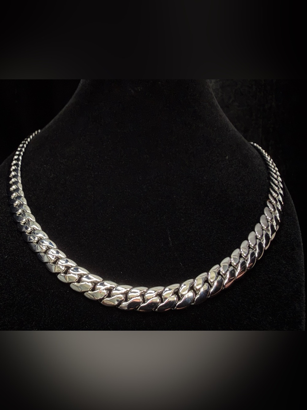 Miami Cuban 24in 8MM Silver & Rhodium Premium Plated W/Box Lock Will Not Fade